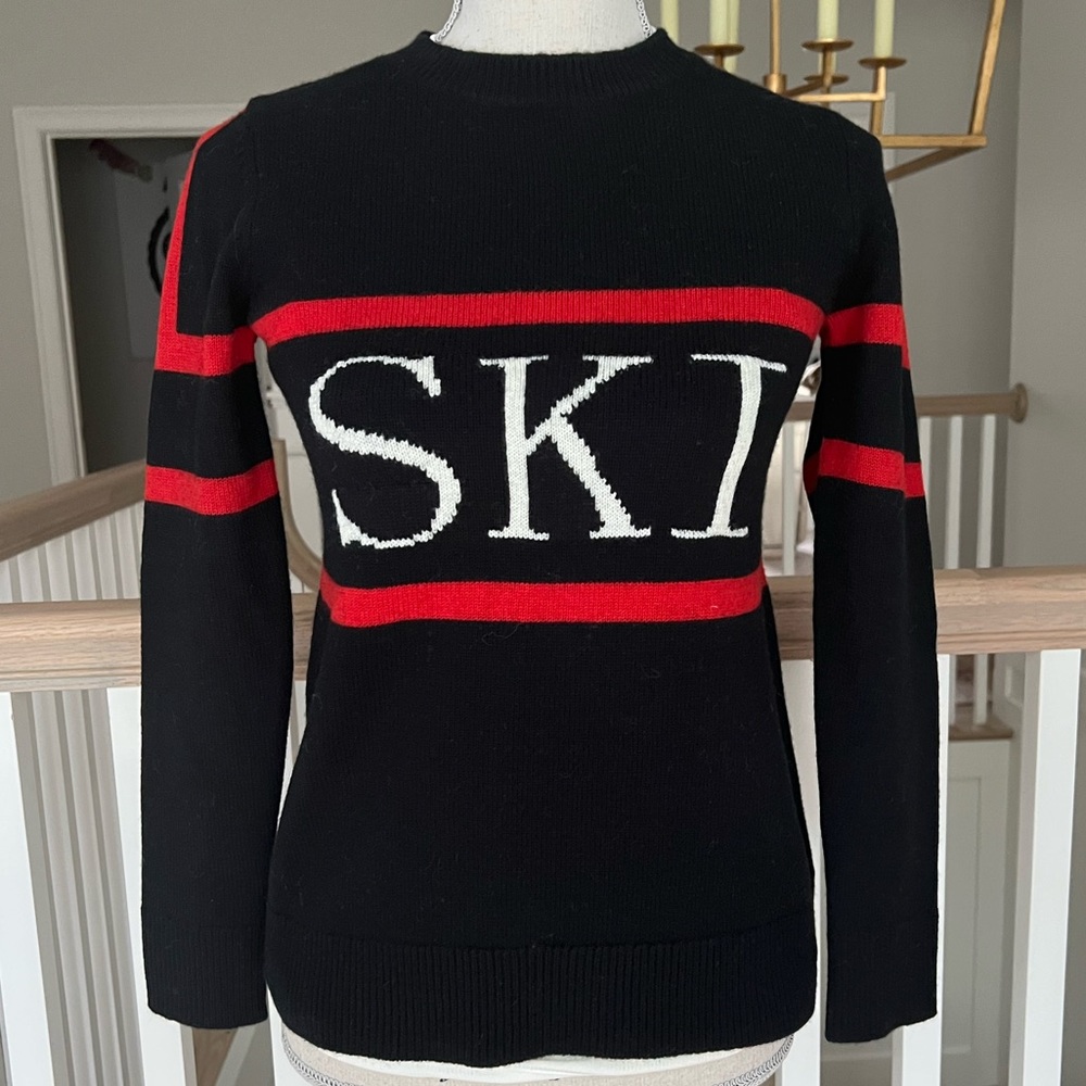 NWT Sail to Sable Striped Sleeve Ski Sweater Size: XXS Color: Black